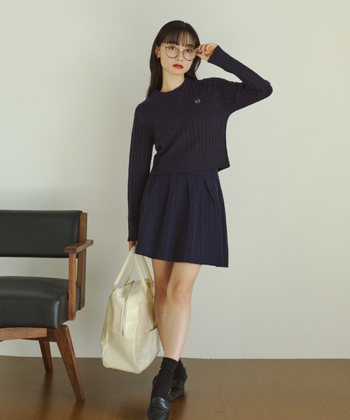 VANNIE U（ヴァニーユー）の「ミニケーブルオーバルロゴニット/セットアップ着用可能（ニット/セーター・レディース・グレー/ネイビー/ライトピンク・FREE）」の22枚目の写真