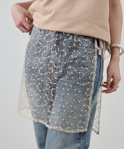 SHENERY(シーナリー)の「スパンコールラップスカート(スカート・レディース・ゴールド/ブラック・FREE)」の10枚目の写真