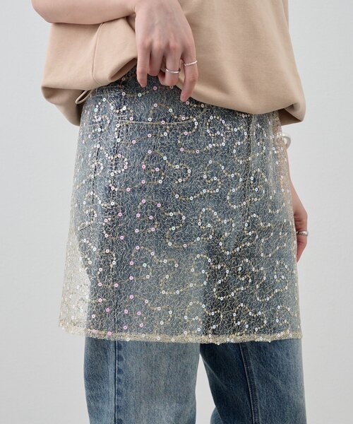 SHENERY(シーナリー)の「スパンコールラップスカート(スカート・レディース・ゴールド/ブラック・FREE)」の18枚目の写真