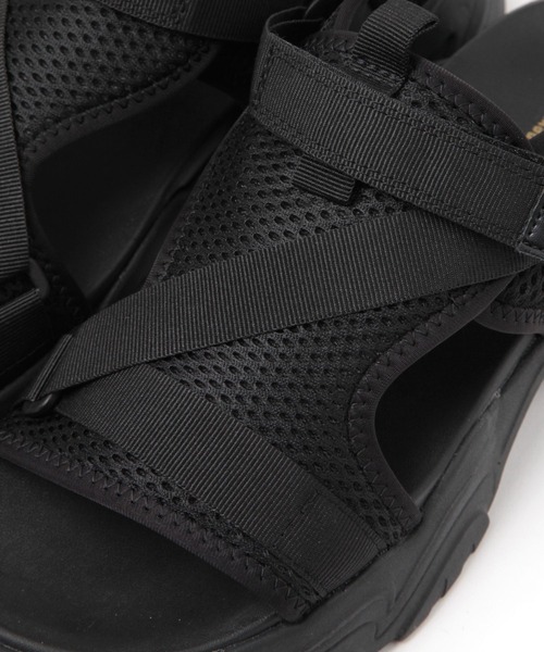 studio CLIP（スタディオクリップ）の「軽量カバースポーツサンダル（サンダル・レディース・ブラック/アイボリー・MEDIUM/LARGE）」の15枚目の写真