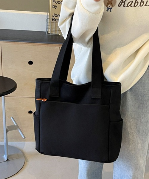 folka(フォルカ)の「7B45 サイドポケット付き ミニマル キャンバス トートバッグ(トートバッグ・レディース・ブラック・ONESIZE)」の3枚目の写真