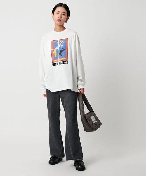 CITEN(シテン)の「<CITEN>エッセンシャルフレアデニム(デニムパンツ・レディース・ブラック/ライトブルー・S/M/L)」の1枚目の写真