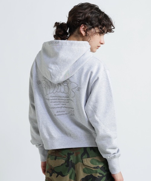 直営店限定》GRAFFITI EMBROIDERY PARKA/グラフィティ刺繍パーカー