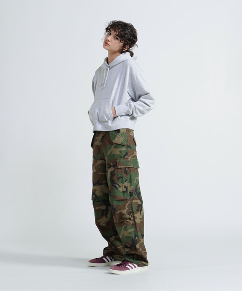 AVIREX(アヴィレックス)の「《直営店限定》GRAFFITI EMBROIDERY PARKA/グラフィティ刺繍パーカー(パーカー・レディース・ブラック/グレー/ピンク・F)」の19枚目の写真