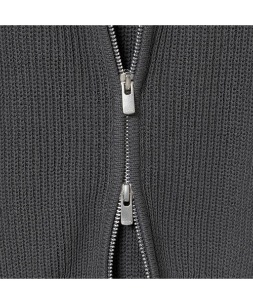 LACOSTE(ラコステ)の「ジップアップニットベスト(ベスト・レディース・グレー/オフホワイト・40/38/36/34)」の17枚目の写真