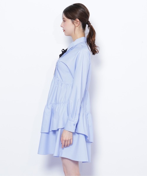 JILL by JILL STUART（ジルバイジルスチュアート）の「◇ティアードミニシャツワンピース（ワンピース・レディース・ブルー/ホワイト/ネイビー・FREE）」の20枚目の写真