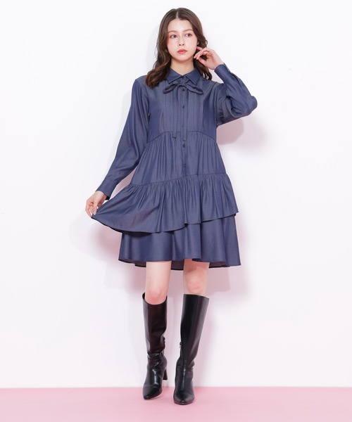 JILL by JILL STUART（ジルバイジルスチュアート）の「◇ティアードミニシャツワンピース（ワンピース・レディース・ブルー/ホワイト/ネイビー・FREE）」の22枚目の写真