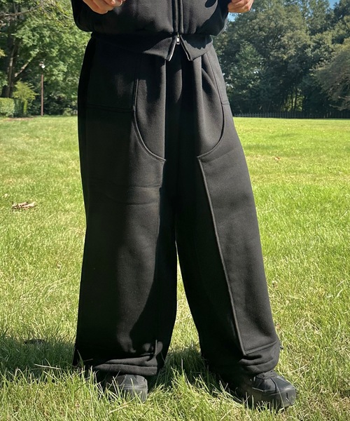 MandO（Auntie Rosa）（エムオー）の「パイピングダブルニーバギースウェットパンツ/セットアップ着用可能（スウェットパンツ・メンズ・カーキ/ブラック/グレー・LARGE/MEDIUM/SMALL）」の2枚目の写真