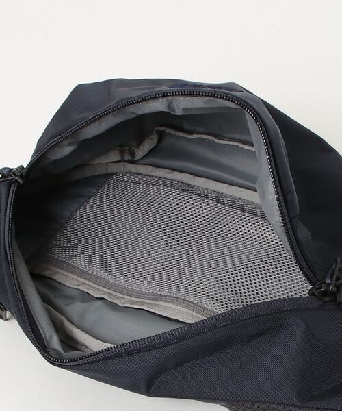THE NORTH FACE(ザノースフェイス)の「ザ ノース フェイス THE NORTH FACE Orion 3_オリオン3(ボディバッグ/ウエストポーチ・メンズ・その他・ONE SIZE)」の4枚目の写真