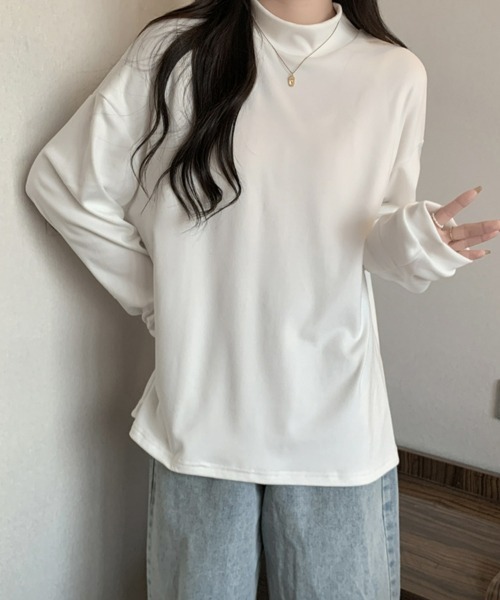 SEU(エスイーユー)の「カットソー モックネック 長袖プルオーバー フリース起毛で暖かい!プチハイネックTシャツ 起毛レディース長袖トップス オフィスカジュアル きれいめカジュアル(Tシャツ/カットソー・レディース・アイボリー/ブラック/ホワイト/ブラウン/チャコール・フリー)」の6枚目の写真