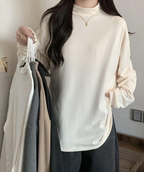 SEU(エスイーユー)の「カットソー モックネック 長袖プルオーバー フリース起毛で暖かい!プチハイネックTシャツ 起毛レディース長袖トップス オフィスカジュアル きれいめカジュアル(Tシャツ/カットソー・レディース・アイボリー/ブラック/ホワイト/ブラウン/チャコール・フリー)」の17枚目の写真