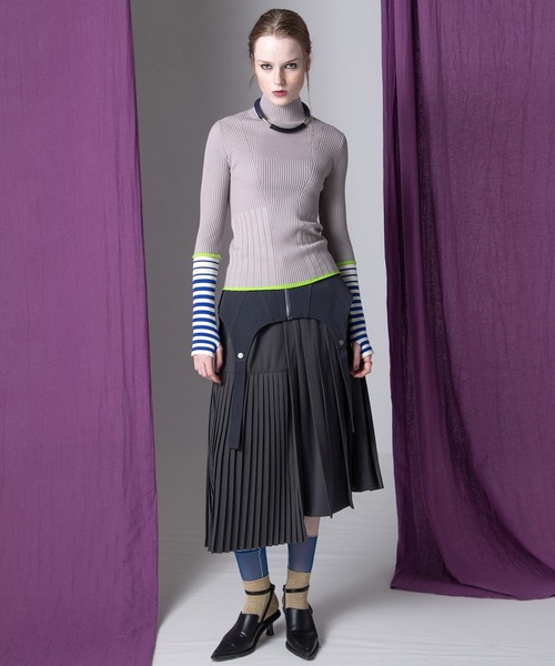 AULA AILA（アウラアイラ）の「ボーダースリーブリブニット（ニット/セーター・レディース・グレー/ブラック/アイボリー/ピンク・0）」の7枚目の写真