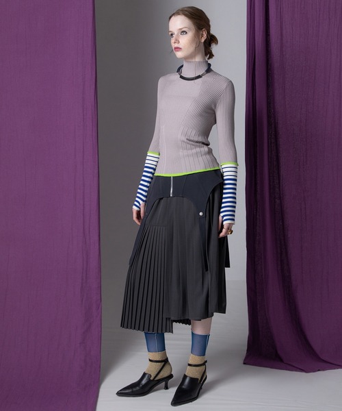 AULA AILA（アウラアイラ）の「ボーダースリーブリブニット（ニット/セーター・レディース・グレー/ブラック/アイボリー/ピンク・0）」の6枚目の写真