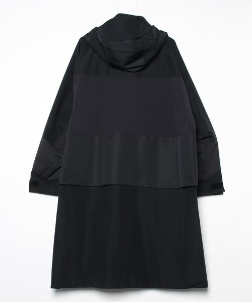 WHITE MOUNTAINEERING(ホワイトマウンテニアリング)の「White Mountaineering WINDSTOPPER COAT (BK2573203)(その他アウター・メンズ・ブラック・2)」の2枚目の写真