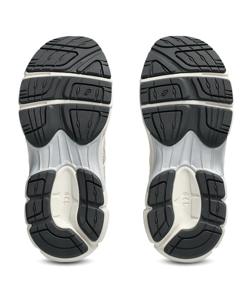 ASICS(アシックス)の「GEL-NYC PS / ゲルエヌワイシー ピーエス(スニーカー・キッズ・ホワイト×グレー・17.5/18.5/21/19.5/20/22/17)」の8枚目の写真