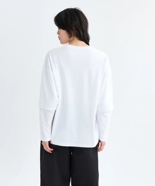 RVCA(ルーカ)の「RVCA レディース LAYERD LS TEE ロンT 【2025年秋冬モデル】/ルーカレイヤードデザインロゴ長袖ロンT(Tシャツ/カットソー・レディース・ホワイト/ブラック/ブラウン系その他・SMALL/MEDIUM)」の4枚目の写真