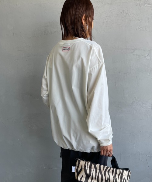 MARMOT（マーモット）の「[Marmot/マーモット] 別注 ドローコード付き ワンポイントロゴポケット ロングスリーブTシャツ（Tシャツ/カットソー・レディース・ブラック/ホワイト・S/M/L/XL）」の13枚目の写真