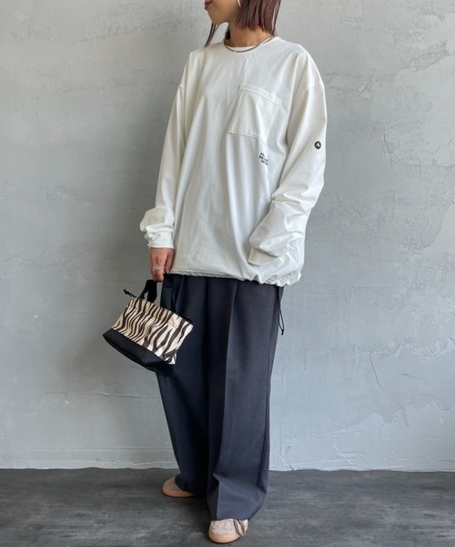 MARMOT（マーモット）の「[Marmot/マーモット] 別注 ドローコード付き ワンポイントロゴポケット ロングスリーブTシャツ（Tシャツ/カットソー・レディース・ブラック/ホワイト・S/M/L/XL）」の14枚目の写真