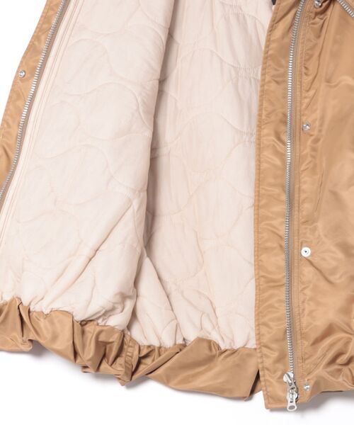 ナイロンツイル×シープボアバルーンフライトベスト（その他アウター