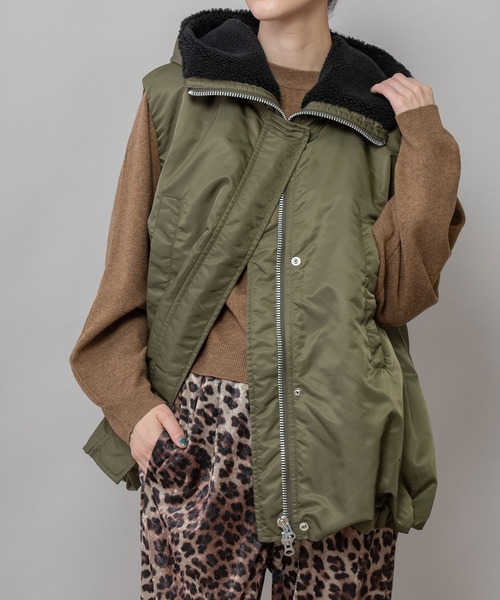 Munich(ミューニック)の「ナイロンツイル×シープボアバルーンフライトベスト(その他アウター・レディース・ブラック/カーキ/キャメル・FREE)」の15枚目の写真