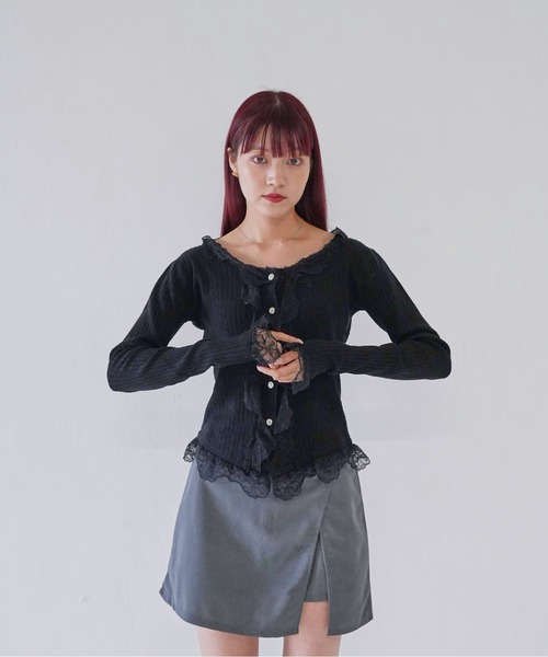 Uenui(ウニュイ)の「【 cunii 】 frill lace rib cardigan(カーディガン/ボレロ・レディース・ブラック/ベージュ/ホワイト・FREE)」の5枚目の写真