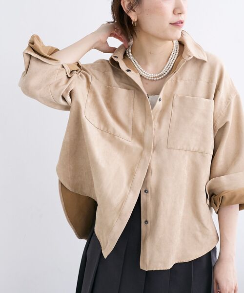 le.coeur blanc（ルクールブラン）の「合皮ポケットオーバーシャツ（シャツ/ブラウス・レディース・キャメル/ベージュ・38）」の2枚目の写真