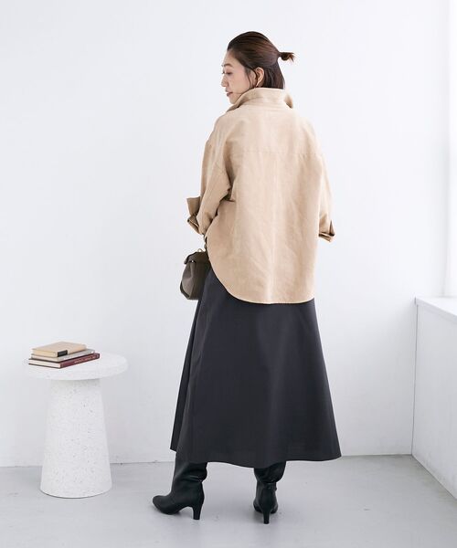le.coeur blanc（ルクールブラン）の「合皮ポケットオーバーシャツ（シャツ/ブラウス・レディース・キャメル/ベージュ・38）」の14枚目の写真