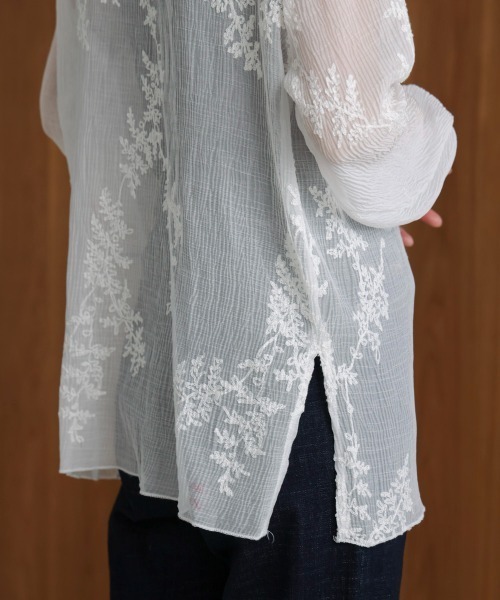 Bou Jeloud(ブージュルード)の「刺しゅうプルオーバー(その他トップス・レディース・ブラック/オフホワイト・FREE)」の15枚目の写真