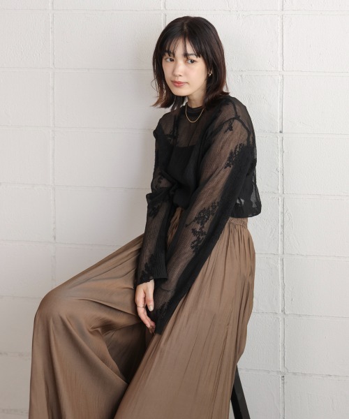 Bou Jeloud(ブージュルード)の「刺しゅうプルオーバー(その他トップス・レディース・ブラック/オフホワイト・FREE)」の22枚目の写真