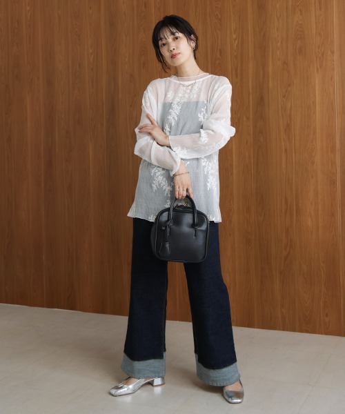 Bou Jeloud(ブージュルード)の「刺しゅうプルオーバー(その他トップス・レディース・ブラック/オフホワイト・FREE)」の3枚目の写真