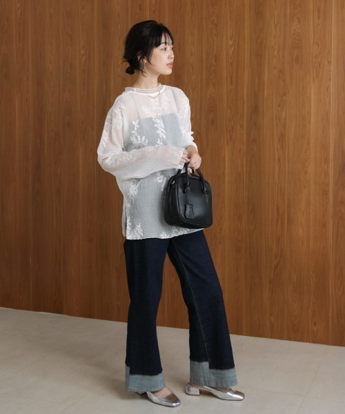 Bou Jeloud(ブージュルード)の「刺しゅうプルオーバー(その他トップス・レディース・ブラック/オフホワイト・FREE)」の6枚目の写真