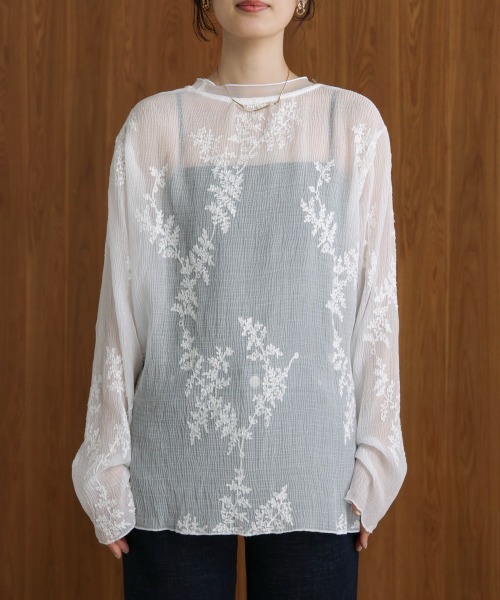 Bou Jeloud(ブージュルード)の「刺しゅうプルオーバー(その他トップス・レディース・ブラック/オフホワイト・FREE)」の11枚目の写真