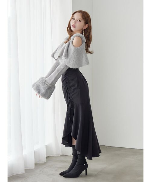 EATME（イートミー）の「フェイクファーストラップオフショルダーリブニット（ニット/セーター・レディース・グレー/アイボリー/ブラック・FREE）」の8枚目の写真