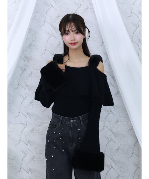 EATME（イートミー）の「フェイクファーストラップオフショルダーリブニット（ニット/セーター・レディース・グレー/アイボリー/ブラック・FREE）」の12枚目の写真