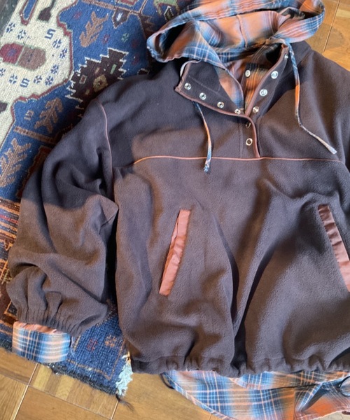 Unitage（ユニテージ）の「ハーフ釦フリーストップス（スウェット・レディース・アイボリー/ブラウン・FREE）」の21枚目の写真