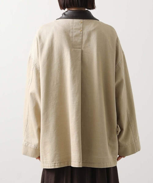 Gready Brilliant（グレディブリリアン）の「レザー衿付ツイルジャケット（その他アウター・レディース・ベージュ/ブラック・38）」の21枚目の写真