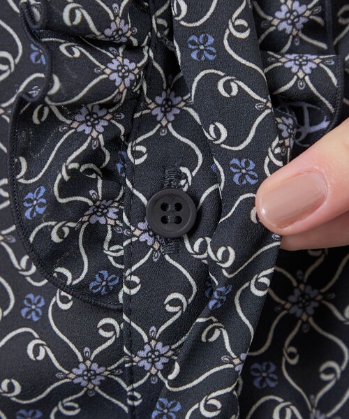 amaca(アマカ)の「【Anniversary Piece】【LIBERTY】Ribbon Medallionワンピース(ワンピース・レディース・ダークネイビー/ワイン・40/38)」の9枚目の写真