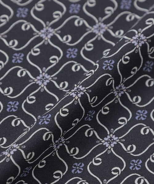 amaca(アマカ)の「【Anniversary Piece】【LIBERTY】Ribbon Medallionワンピース(ワンピース・レディース・ダークネイビー/ワイン・40/38)」の11枚目の写真