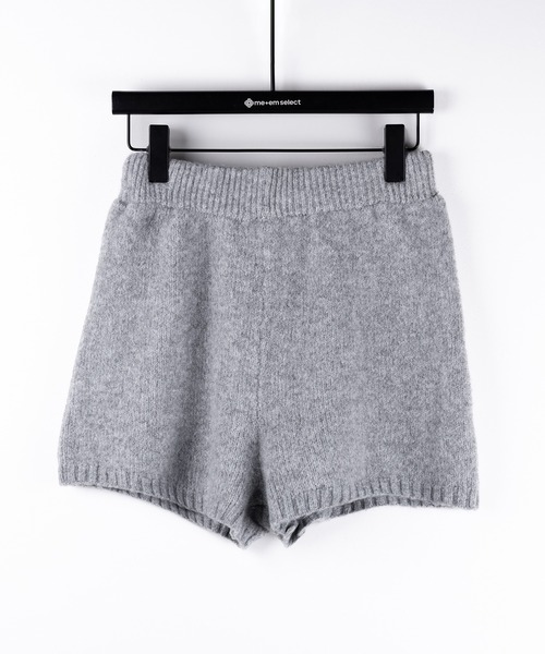 me+em select（ミームセレクト）の「【 ニットセットアップ 】フラッフィーオーバーサイズニット ＋ ニットショートパンツ SET ／ fluffy over size knit + knit short pants SET（セットアップ・レディース・グレー/ブラック/アイボリー・FREE）」の16枚目の写真