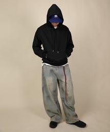 ドロップショルダーフーディー/Drop shoulder hoodie