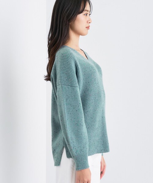 INDIVI（インディヴィ）の「【洗える】カラーネップ スリットニット（ニット/セーター・レディース・ブルー系8/ライトグレー系3/ネイビー系3・13/38/05）」の15枚目の写真