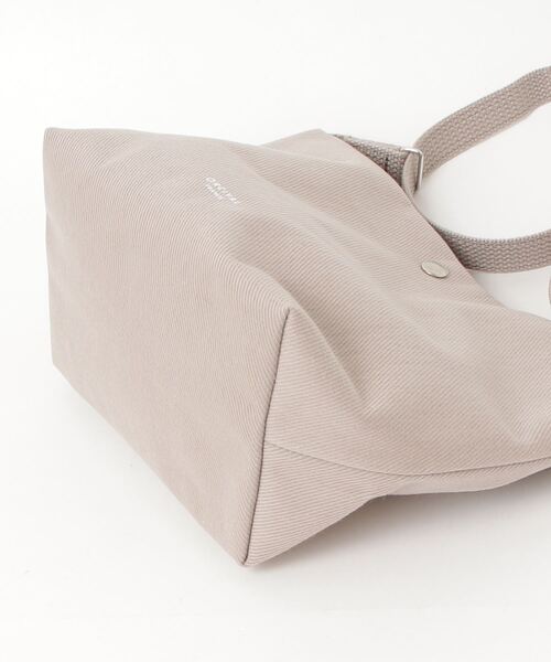 ORCIVAL(オーシバル)の「ORCIVAL/SHOULDER POUCH MEDIUM(ショルダーバッグ・レディース・グレー/ブラック・FREE)」の4枚目の写真