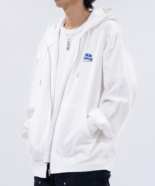 Mark Gonzales(マーク・ゴンザレス)の「【ba】JOHN'S CLOSET別注 〔MARK GONZALES ARTWORK COLLECTION / マーク ゴンザレス〕アソートアート フルジップパーカー(パーカー・メンズ・ホワイト系1/ホワイト系2/ブラック系2/ライトグレー系1/ブラック系1/ライトグレー系2・MEDIUM/LARGE)」の8枚目の写真