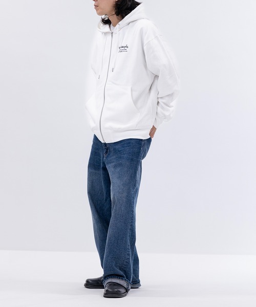 Mark Gonzales(マーク・ゴンザレス)の「【ba】JOHN'S CLOSET別注 〔MARK GONZALES ARTWORK COLLECTION / マーク ゴンザレス〕アソートアート フルジップパーカー(パーカー・メンズ・ホワイト系1/ホワイト系2/ブラック系2/ライトグレー系1/ブラック系1/ライトグレー系2・MEDIUM/LARGE)」の17枚目の写真