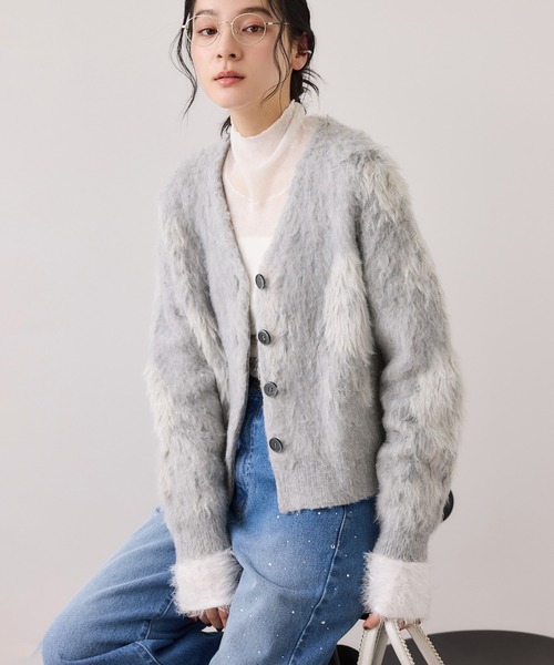 VIS（ビス）の「アート柄ジャガード起毛ニットカーディガン/イージーケア（カーディガン/ボレロ・レディース・オフホワイト/ライトグレー・FREE）」の10枚目の写真