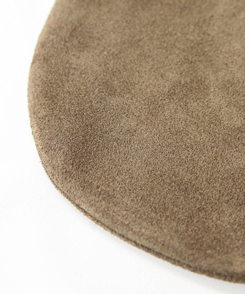 AULENTTI(オウレンティ)の「スエードチェーンミニポシェット(ショルダーバッグ・レディース・ベージュ/ブラウン・FREE)」の15枚目の写真