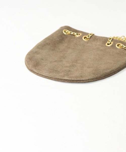 AULENTTI(オウレンティ)の「スエードチェーンミニポシェット(ショルダーバッグ・レディース・ベージュ/ブラウン・FREE)」の11枚目の写真