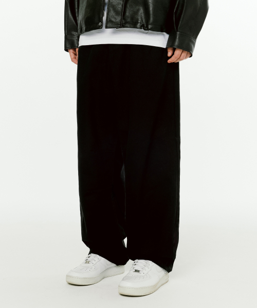 1993STUDIO（1993スタジオ）の「バルーンフィットチノパンツ_ブラック（その他パンツ・メンズ・その他・MEDIUM/LARGE）」の2枚目の写真