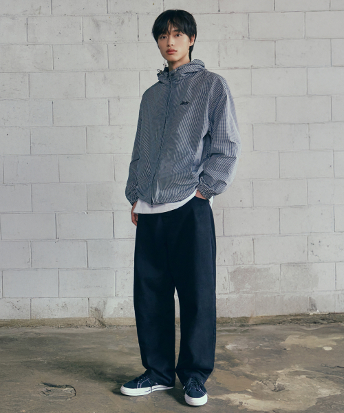 1993STUDIO（1993スタジオ）の「バルーンフィットチノパンツ_ブラック（その他パンツ・メンズ・その他・MEDIUM/LARGE）」の4枚目の写真