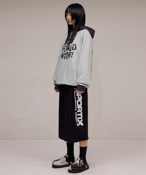 F.ILLUMINATE(フィルミネイト)の「ワールドワイドラグランフードパーカー-グレー(パーカー・レディース・その他・SMALL/MEDIUM/LARGE)」の5枚目の写真